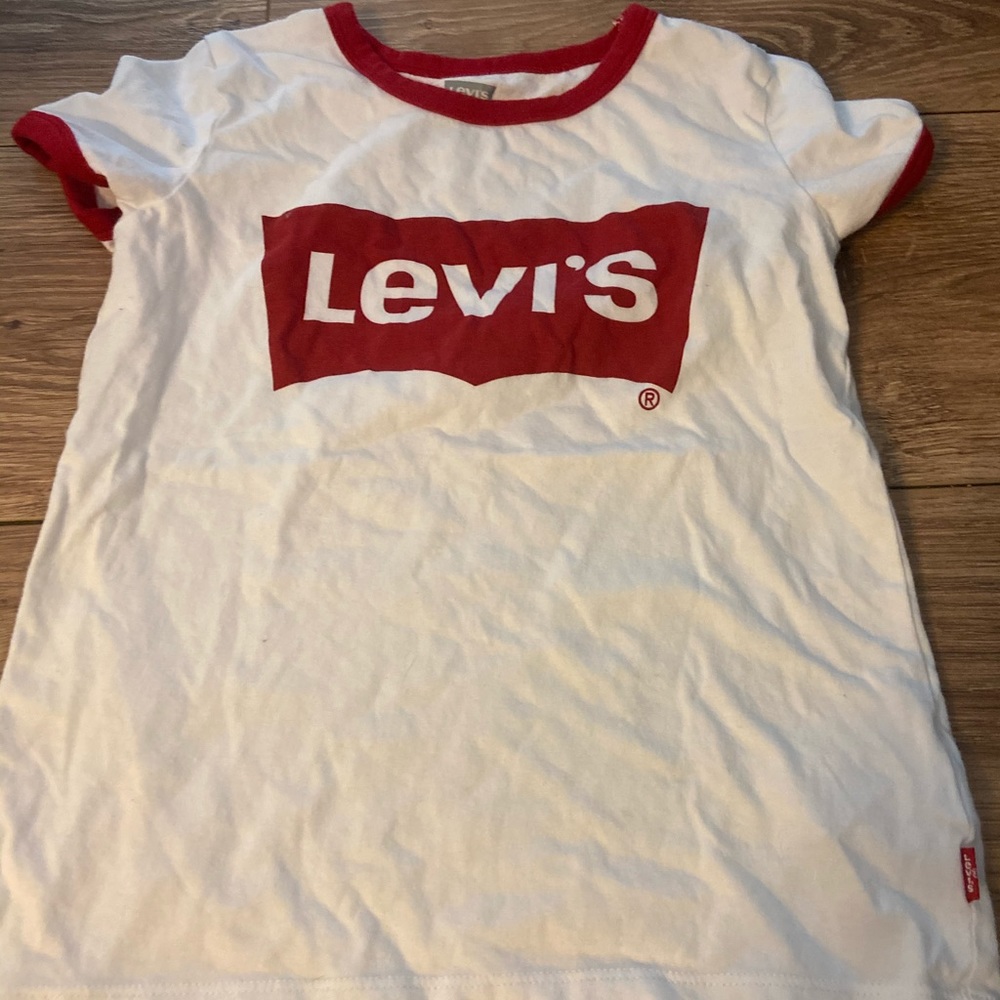 White girls Levi’s shirt